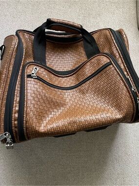 Brown Woven Leather Travel Duffel Suitcase with Bag & Strap